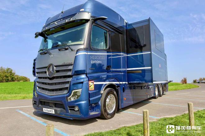 豪华如A型房车限量版底盘改装奔驰Actros Edition 2马匹运输车了解一下(图4)