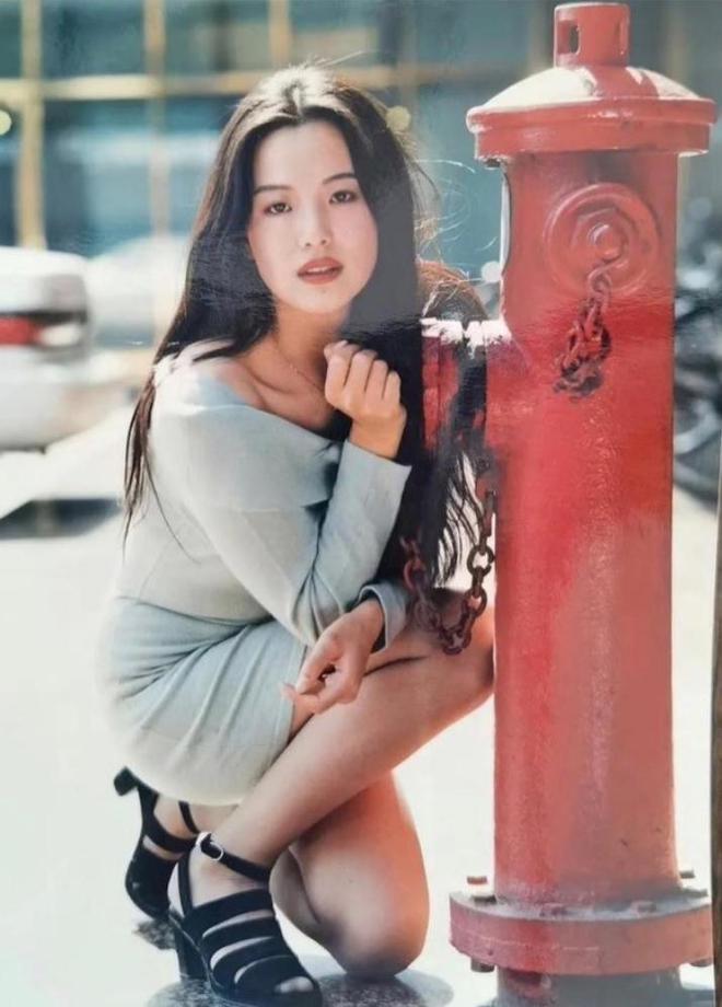 栾树：王菲的初恋男友分手后娶金鸡影后是音乐人也是马术冠军(图11)