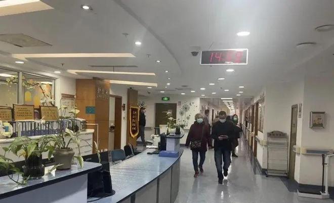 上海确认：三级医院全部试点！不要家属陪也不要自聘护工专业护理员24小时全程照护(图4)