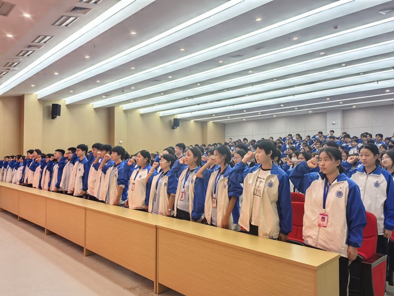 “潜马”开跑在即青年志愿者就位！(图2)