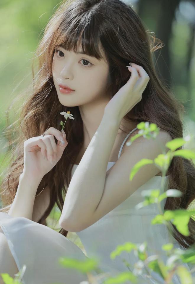 男生把坤巴塞到女生的洞洞里(图1)