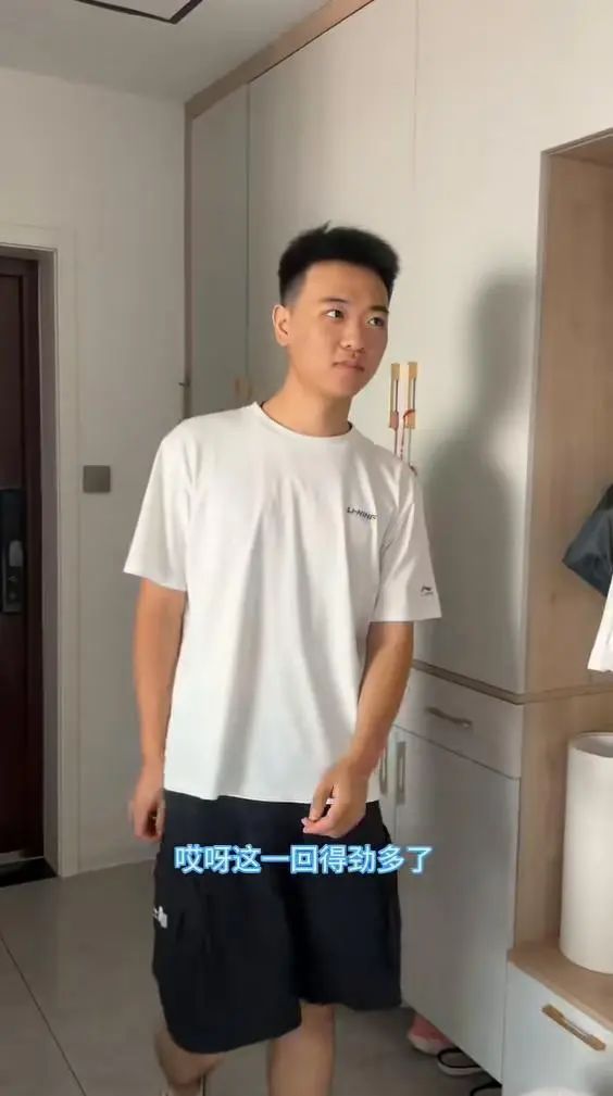 562分男孩被调剂到护理专业全家崩溃痛哭最终决定看哭无数人(图14)